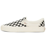 Vans Slip-On VR3 Juodos Marshmallow languotos Unisex sportbačiai VN0007NC1KP 35