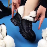 Batai Mada Žiemai &Scaron;ilti Moteri&scaron;ki Juodi Laisvalaikiai Batai Plius Velvet All-Match Sportbačiai Storaspadžiai Medvilniniai Taukai Zapatillas Mujer