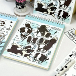 A5 auk&scaron;tyn nukreiptos ritės knygelės kačių ra&scaron;tų užra&scaron;ų knygelė Mielas &scaron;unų užra&scaron;ų knygelė studentų horizontalios linijos įra&scaron;ų knygelė 80 lapų