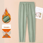 Moteri&scaron;kos medvilninės mamos kelnės su flisiniu pamu&scaron;alu: &Scaron;iltos, laisvo kirpimo tiesaus kirpimo sportinės kelnės rudeniui ir žiemai 2025 M