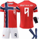 2026 Norvegijos namų mar&scaron;kinėliai 9 Haaland futbolo komplektas suaugusiems jaunimui pralaidūs orui greitai džiūstantys treniruočių rungtynių uniforma 16 yards raudona