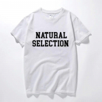 Juokingi &bdquo;Cool Evolution Natural Selection Columbine&ldquo; mar&scaron;kinėliai vyrams, moteri&scaron;ki, pritaikyti trumpomis rankovėmis 100 Cotto XS balta