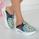 Moteri&scaron;kos ortopedinės klumpės, medicininiai sabo batai, neslystantys &scaron;lepetės, slaugytoja, gydytojas, aku&scaron;erė 35