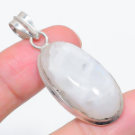 Natural Moonstone Gemstone 925 Sterling Silver Jewelry Pendant 1.93 e1w09