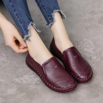 Nauji violetiniai karvės odos batai moterims Prabangūs Mocasin Moccasin Moterų slydimo batai Didelis dydis 42 Auk&scaron;tos kokybės moteri&scaron;ki batai 41 violetinė