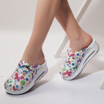 Moteri&scaron;kos ortopedinės klumpės, medicininiai sabo batai, neslystantys &scaron;lepetės, slaugytoja, gydytojas, aku&scaron;erė 35