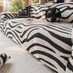 Zebrinio ra&scaron;to žakardinis pliu&scaron;inis sofos užvalkalas Elastingas &scaron;iltas sofos užvalkalas su gumine juosta Nuimamas neslystantis dulkių užvalkalas sofai 1 Seater 90-140 cm gray