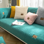 Sutir&scaron;tintos vilnos aksominis sofos užvalkalas žiemai &scaron;iltas gyvenamasis kambarys sofa nugaros atlo&scaron;as porankio pagalvėlė mink&scaron;ta neslystanti dulkėms dekoratyvinė danga 90x160cm 1pcs žalia