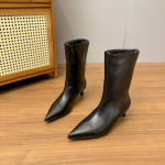 Rudens žiemos smailianosės moteri&scaron;kos liekninančios modernios batai moteri&scaron;ki eleganti&scaron;ki plono kulno vidurio blauzdos batai Zapatos De Mujer 35 juoda