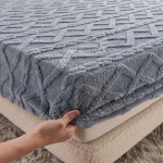 Tafu Velvet patalynė Nauja Milk Velvet Patalynė žiemos pliu&scaron;inis koralinis flanelinis čiužinio apsauginis užvalkalas 150*200cm