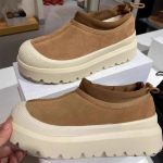 Madingi masyvūs platforminiai sniego batai moterims 2024 žiema &scaron;ilti pliu&scaron;iniai storu padu aulinukai moterims dirbtinės zom&scaron;os medvilniniai batai prekės ženklo dizaineris 35 balta