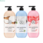 On the Body Real Moisture Body Wash Peony 900g, 3 pieces, On the Body Real Moisture Body Wash Almond, 900g, 1 piece white