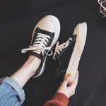 Moterų &scaron;lepetės Mules Slides Žemas kulnas Vasarinės Baltos Jaunimo basutės su kaspinėliu Auk&scaron;tosios avalynės moterims 2024 Lauko PVC VIP 39 Laisvalaikio 35