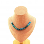 Pierres et Min&eacute;raux. Collier 15 perles Apatite 8 mm. Chaine en acier inoxydable Collier femmes, hommes. Taille personnalisable.