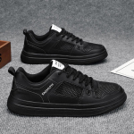 Vyri&scaron;ki juodi sportiniai batai Kvėpuojantys kasdieniai riedlenčių batai Didelio dydžio vasariniai rudi studenti&scaron;ki bėgimo kedai EU: 47 ruda