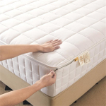 6 pusių pūkuotas uždaras čiužinio užvalkalas su užtrauktuku, apsauginiu nuo dulkių paklodžiu su guma dvigulei, karalienei, karali&scaron;ko dydžio lovai, pastorintas čiužinio apsaugas 200x200x30cm