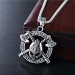Europieti&scaron;ki ir amerikieti&scaron;ki papuo&scaron;alai skandinavi&scaron;kas vikingų kario &scaron;almo karoliai Toro kirvio logotipo pakabukas karoliai 50CM(Necklace Size) sidabras