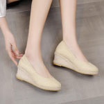 Plei&scaron;tai Moteris Pavasaris Vasara Espadrilės Moterys Laisvalaikio Įslystami Mokasinai Batai su Kulnu Komfortas Seklūs Siurbliai Avalynė Zapatos Mujer 34 smėlis