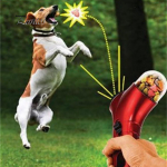&bdquo;Treat Launcher Snack Food Feeder&ldquo; katapultos augintinio mokymas