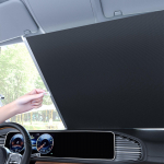 Automobilio priekinio stiklo ritininio gaubto privatumo apsauga su i&scaron;temptu siurbimo puodeliu 40cmx60cm