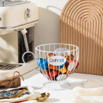 Nordic Style Creative Capsule kavos laikymo stovas: Didelė talpa tirpios kavos ir arbatos kambario dekoravimui. Alphabet coffee capsule storage rack juoda