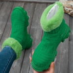 Moteri&scaron;ki platforminiai sniego batai su kailiu ir zom&scaron;a, trumpi pliu&scaron;iniai batai, žiemos naujiena, dizainerio &scaron;ilti Chelsea batai, plok&scaron;čiapadžiai, laisvalaikio batai Botas 37