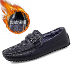 Mados Natūralios odinės batai Vyri&scaron;ki Prabangūs Slip ant Mocasins Kasdieniniai vairavimo batai su kailiu Žieminiai &scaron;ilti batai Vyri&scaron;ki batai valtis 38-45 dydis 38
