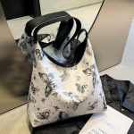 Korėjieti&scaron;ko stiliaus madinga didelės talpos rankinė per petį moterims Naujo kini&scaron;ko stiliaus pažasties rankinė Nauja universali moteri&scaron;ka rankinė