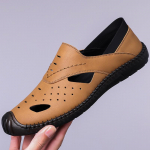2025 vasaros nauji vyri&scaron;ki odiniai sandalai rankų darbo internetu mink&scaron;tos odos mink&scaron;tas padas tu&scaron;čiaviduriai kvėpuojantys paplūdimio batai vyrams 6205 38 geltona