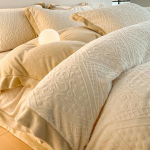 Prabangus žieminis koralinio fliso aksomo patalynės komplektas - 4 dalių dvipusis aksominis antklodės užvalkalas ir paklodės premium komfortui. 1.2m Bed, Set of 3, Fits 150x200 Duvet