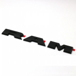 JQS4 Automobilio stiliaus durelių &scaron;oninio sparno lipdukas &bdquo;Ram&ldquo; raidės logotipas Emblemos dangtelis Dodge Ram 1500 2019 2020 2021 2022 kėbulo lipdukai Priedai