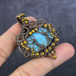 &bdquo;Natural Republic Larimar&ldquo; rankų darbo varinės vielos pakabukas 2,28 colio (u8P41)