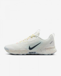 Nike Juniper Trail 3 Moteri&scaron;ki bėgimo bateliai FQ0902-101 Balti Dydis 35.5 balta