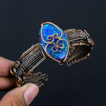 Mėlynas Australijos trigubas opalinis brangakmenis gryno vario viela apvyniotas rankų darbo rankogaliais / apyrankėmis papuo&scaron;alai Adjustable