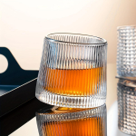 6 vnt. Rolling Whisky Glass Viskio taurės Stilingas stiklinis indas &scaron;koti&scaron;kam burbono viskio kokteiliui konjako degtinė Džins tekilos likeris Namų dekoras Namų virtuvė