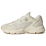 adidas Astir Wonder White Moteri&scaron;ki sportbačiai Kreminiai su guminiu padu GV9200 35&frac12; white