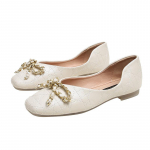 Nauji moteri&scaron;ki odiniai balerinos bateliai pavasariui, mergaiti&scaron;ki apvalianosiai su grandinėle ir kaspinėliu, kasdieniai odiniai laiveliai, įsispiriami lofersai, dideli dydžiai 33-43 43 juoda