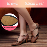 Moteri&scaron;ki Ballroom Tango Salsa Latin Dance Shoes Party Batai 5,5 cm auk&scaron;takulniai 38 ruda