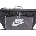 Nike poliesterio rankinė per petį, sling tipo krep&scaron;ys, juosmens krep&scaron;ys, įprastas, unisex, juodas, laisvalaikio, CV1411-010 juoda