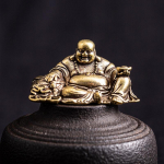 Antikvariniai auk&scaron;tos kokybės gryno žalvario Feng shui maži papuo&scaron;alai Town House Lucky Transfer Maitreya Buddha maža rankena