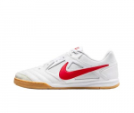 Nike Gato Vyri&scaron;ki futbolo bateliai HQ6019-102 EU 38 balta