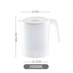2000 ml/2500 ml plastikinis ąsočio ąsotis su dangteliu ir ventiliuojamu snapeliu, skirtas tiek lediniams, tiek kar&scaron;tiems gėrimams, viduje ir lauke 2000ML balta