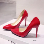 Nauji vienspalviai siurblys Moteri&scaron;ki auk&scaron;takulniai batai Moteri&scaron;ki madingi lakinės odos seksualūs smailūs pir&scaron;tai plonakulniai vestuviniai batai 44 dydis 44 alizarino tamsiai raudona spalva