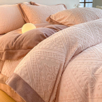 Prabangus žieminis koralinio fliso aksomo patalynės komplektas - 4 dalių dvipusis aksominis antklodės užvalkalas ir paklodės premium komfortui. 1.5m Bed, Set of 4, Fits 200x230 Duvet