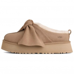 UGG Platformos Įsispiriami &Scaron;lepetės su Kaspinėliu Smėlio Spalvos Moteri&scaron;ki Sportbačiai Ruda 1176290-SAN 38 brown