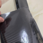 Anglies pluo&scaron;to vinilinė plėvelė, didelio blizgumo 6D konsolės odelė, automobilio ir motociklo priedai, atspari vandeniui, atspari dėvėjimuisi, automobilio lipdukai 20CMX152CM