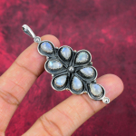 Vaivoryk&scaron;tinis Mėnulio Akmens Pakabukas Brangakmenių Papuo&scaron;alas, 925 Prabuotas Sterlingų Sidabro Pakabukas, Rankų darbo Gražus Papuo&scaron;alo Pakabukas 3.03 Inches balta