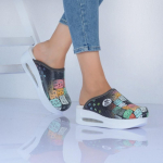 Moteri&scaron;kos ortopedinės klumpės, medicininiai sabo batai, neslystantys &scaron;lepetės, slaugytoja, gydytojas, aku&scaron;erė 35