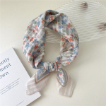 Medvilninis ir lininis mažas kvadratinis &scaron;alikas &Scaron;ilko &scaron;alikas Moteri&scaron;kas pavasario ir rudens naujo stiliaus meni&scaron;kas ir universalus madingas temperamento galvos apdangalas 58*58cm