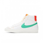 Nike Blazer Mid '77 Vintage 'Roswell Rayguns' DD9239-100 Vyri&scaron;ki batai EU 42 žalia/balta